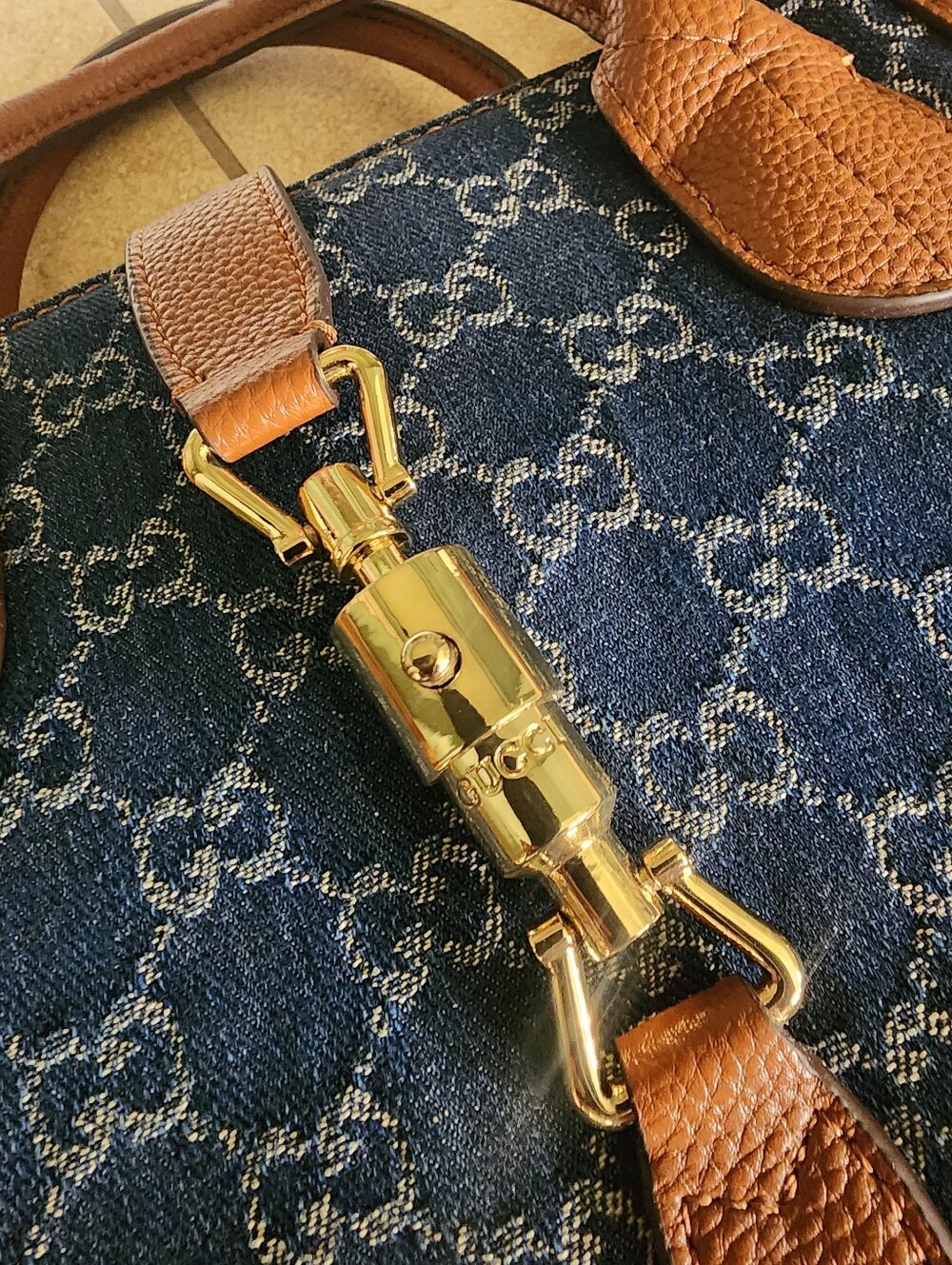 Beautiful Denim Purse - Picture 2 of 5